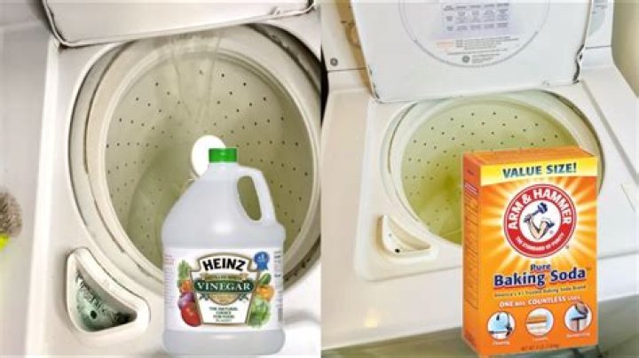 Can you put vinegar and baking soda in washing machine?