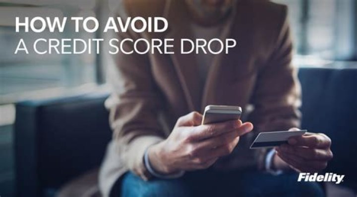 Is it better to close a credit card or leave it open?