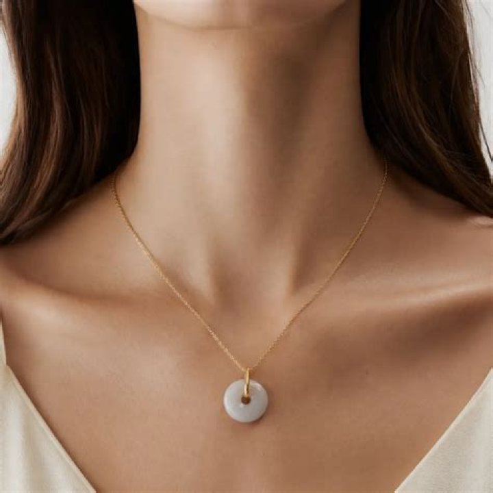 Is Jade a birthstone?